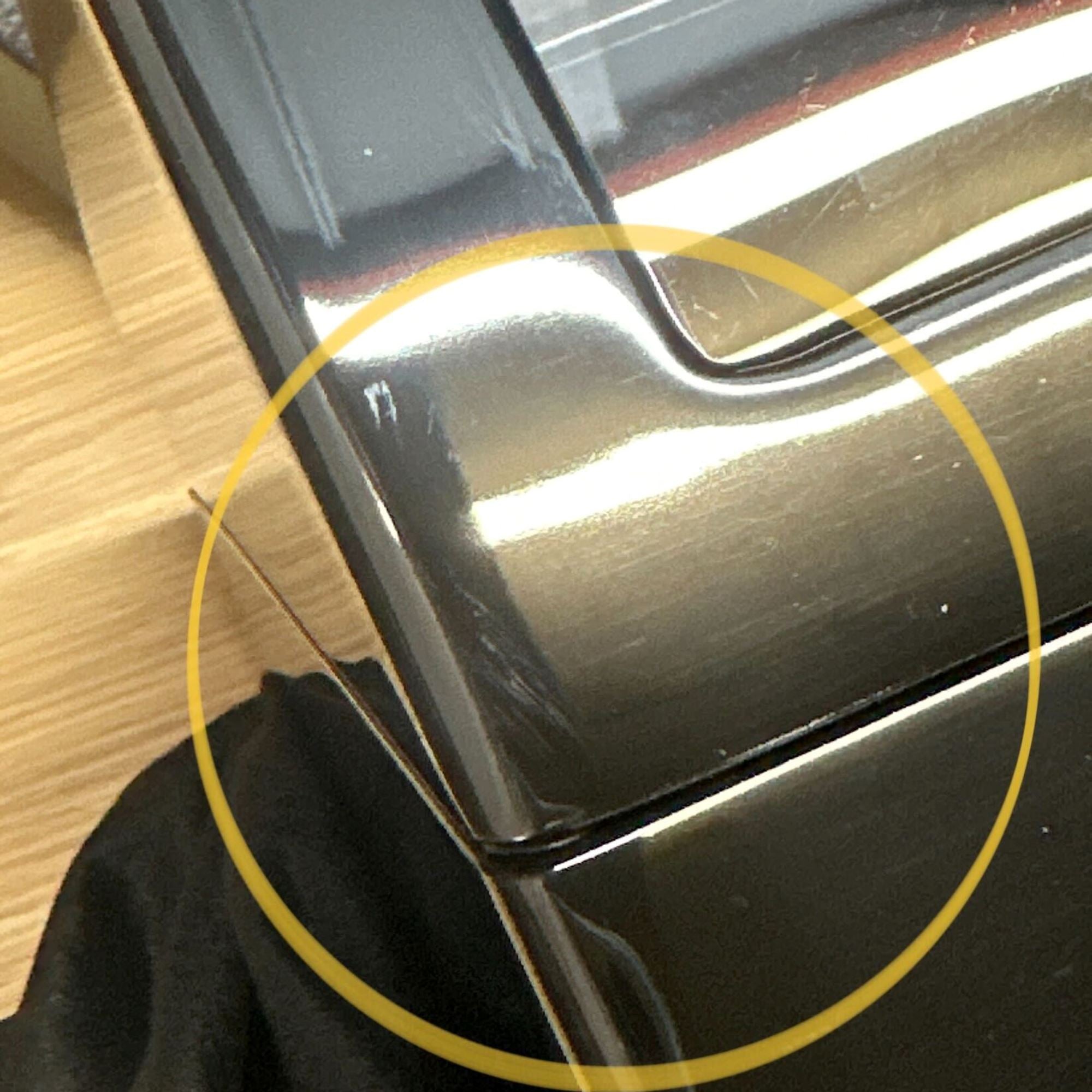 Seconds - Waratah Black Carbon Fibre Watch Winder Box for 2 Watches (b) Seconds Clinks