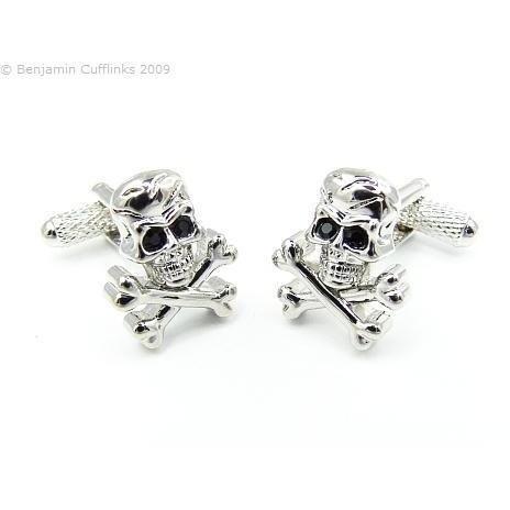 Skull & Crossbone Cufflinks with black eyes